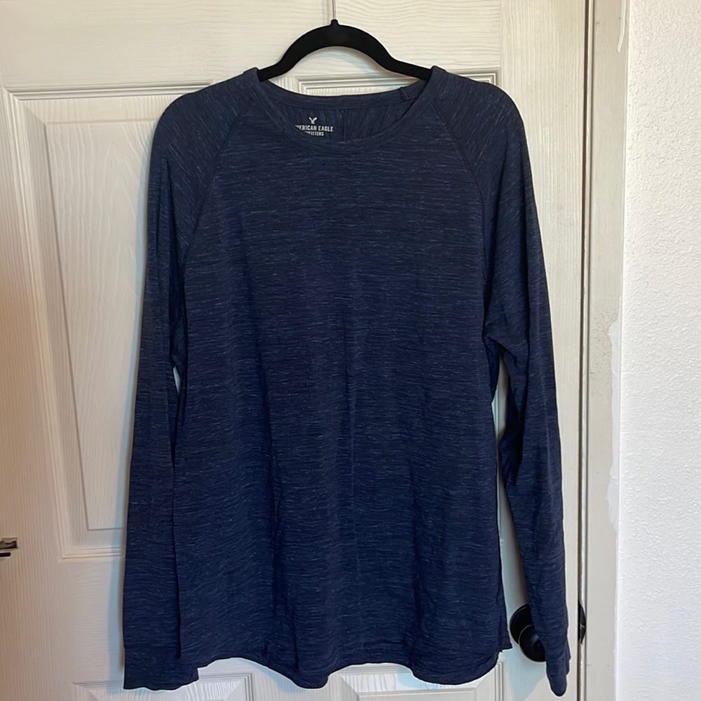 American Eagle Long Sleeve